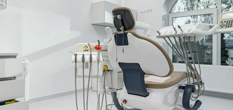 Balçova Diş İmplantı Fiyatları 2026: Güncel Rehber